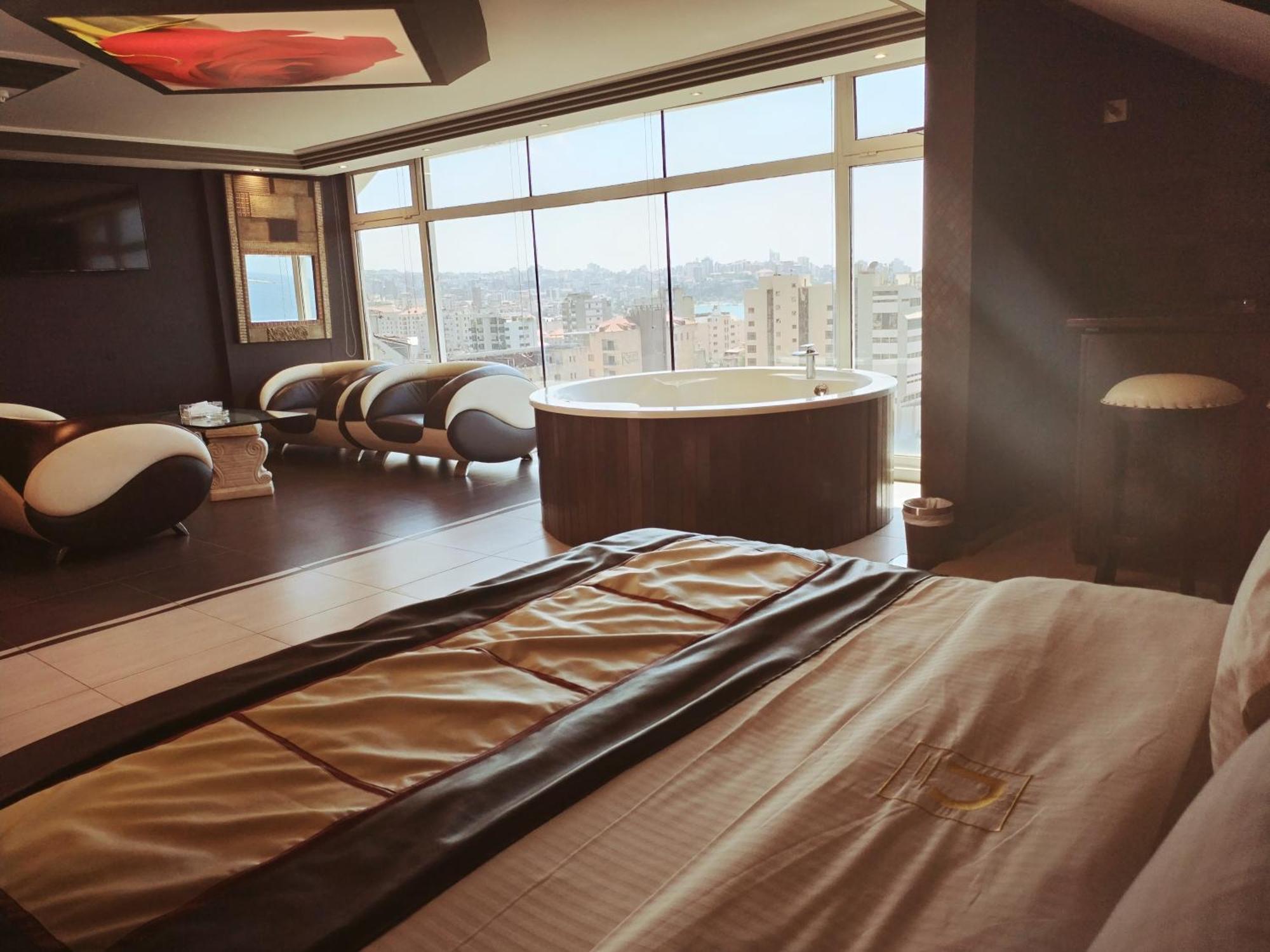 Dolls Hotel By Eurostars (Adults Only) 주니에 외부 사진